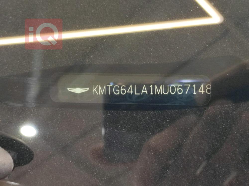 جێنسس G70